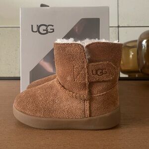 Ugg Walker Boots size 4